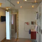 דירה Gaestehaus Guggomos 