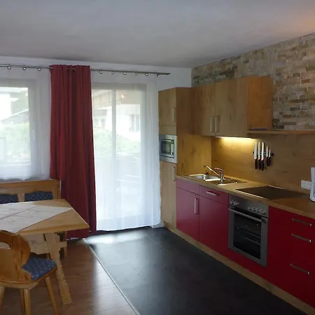 Gaestehaus Guggomos 
